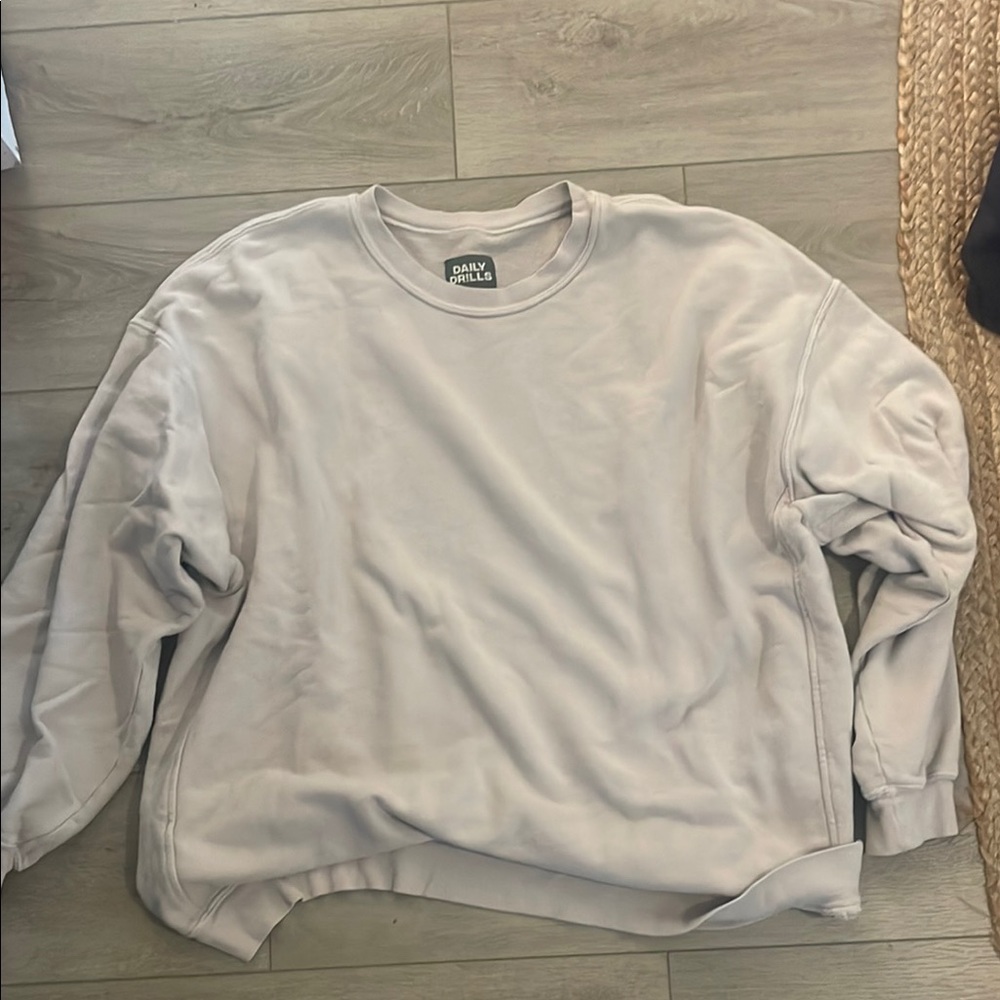 Daily Drills Gray Crewneck Sweater Soft Heathered Cotton